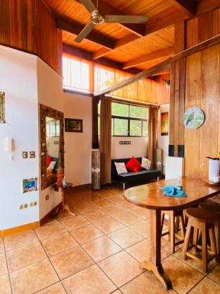 natural pacific suites