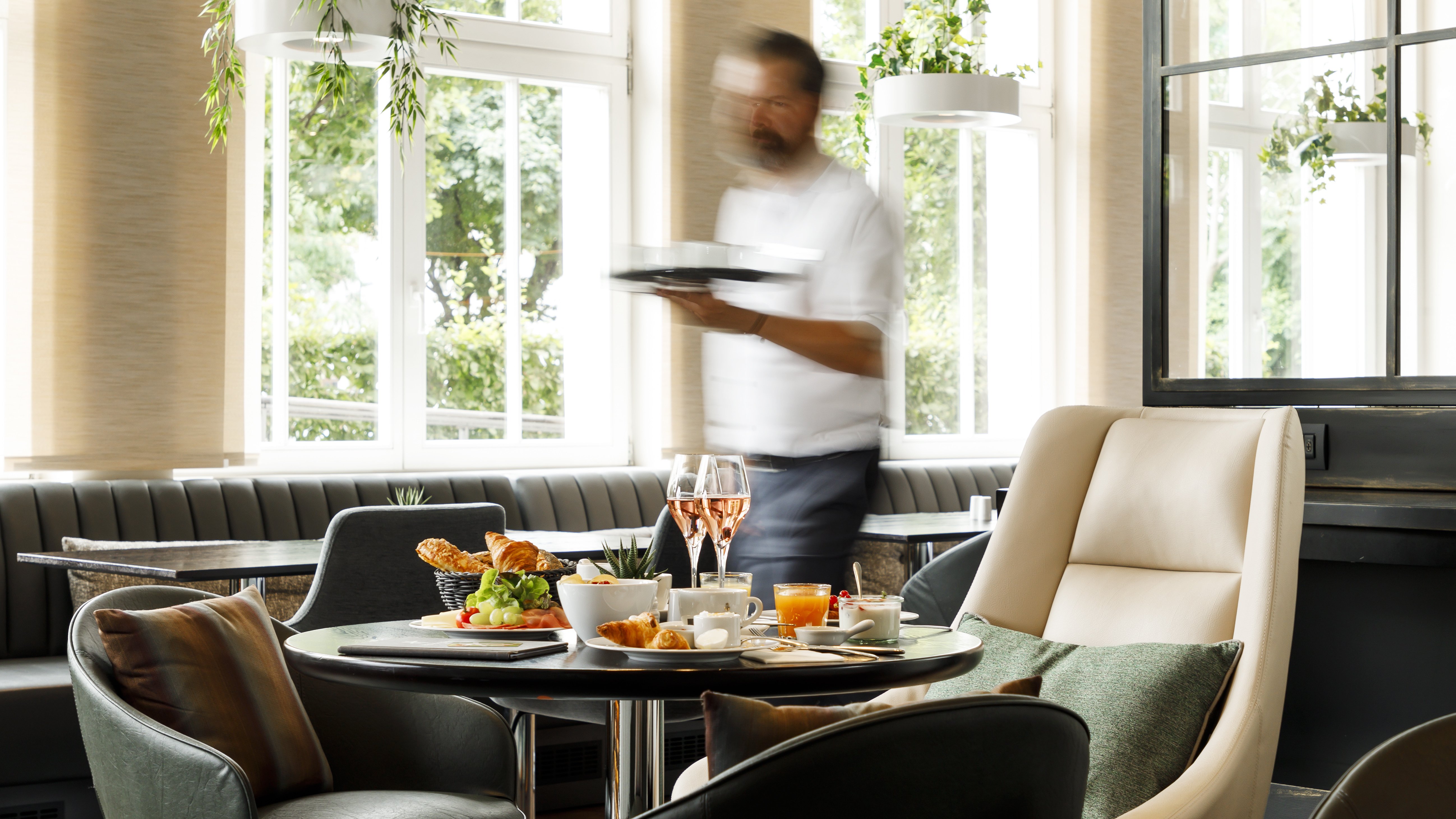 holiday inn dresden am zwinger by ihg