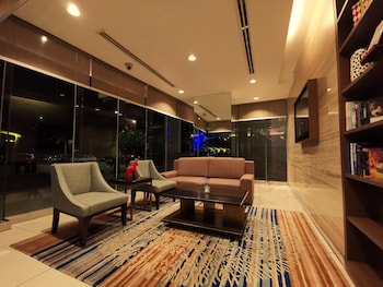 trinidad suites puteri harbour