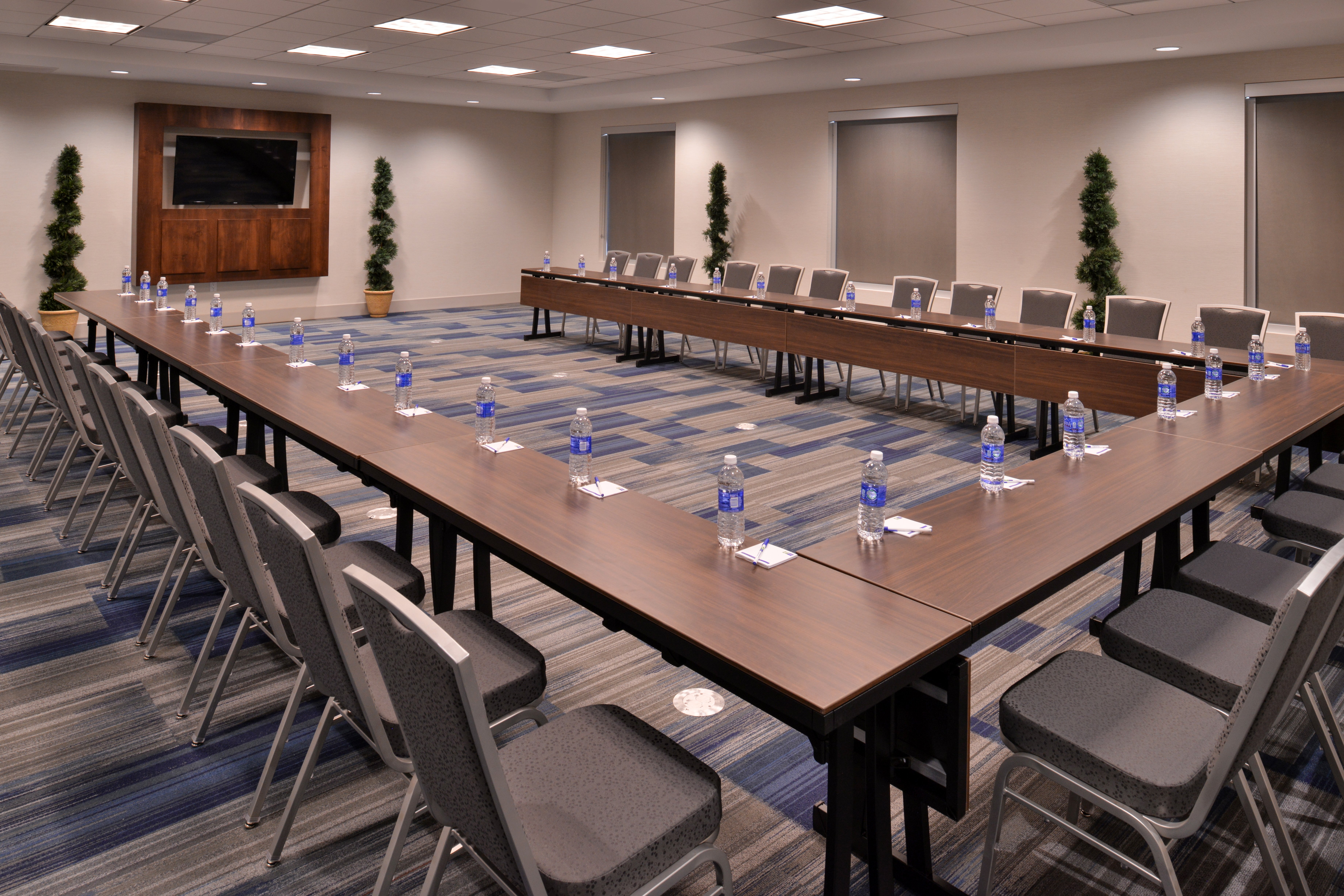 holiday inn express and suites loma linda san bernardino s