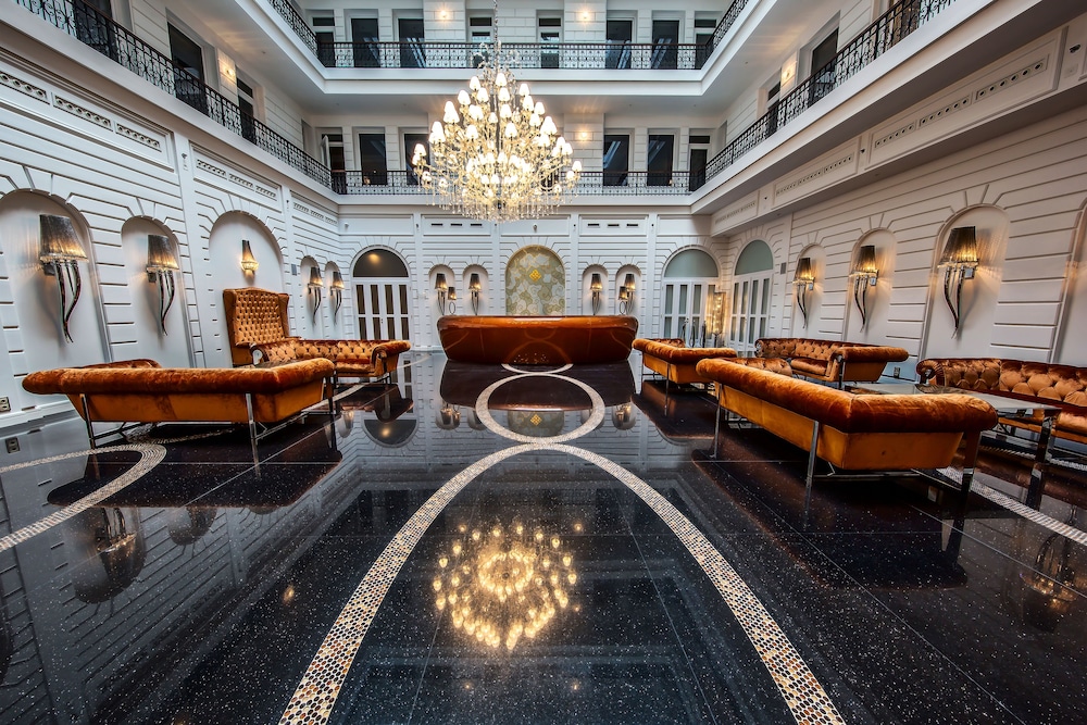 prestige hotel budapest