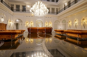 prestige hotel budapest