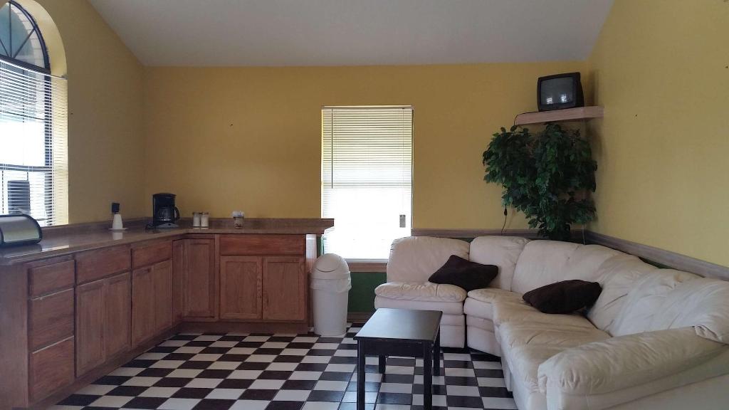 garden inn and suite