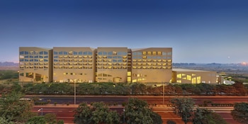 vivanta new delhi dwarka