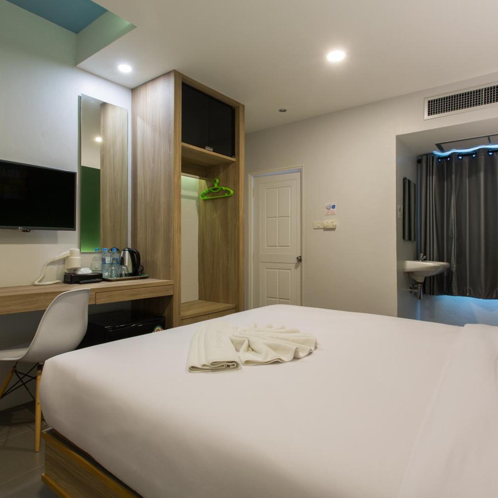 city hotel