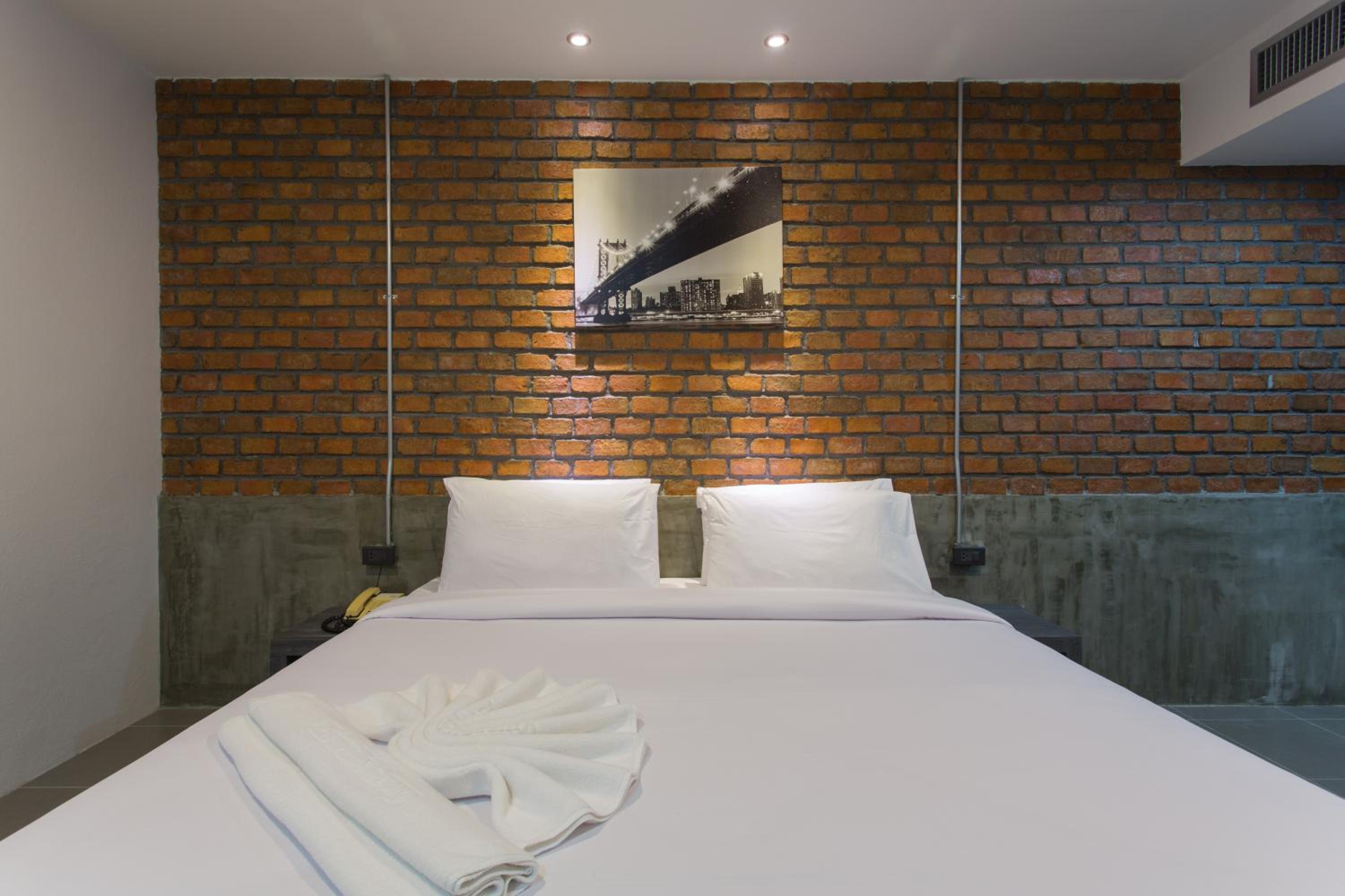 city hotel