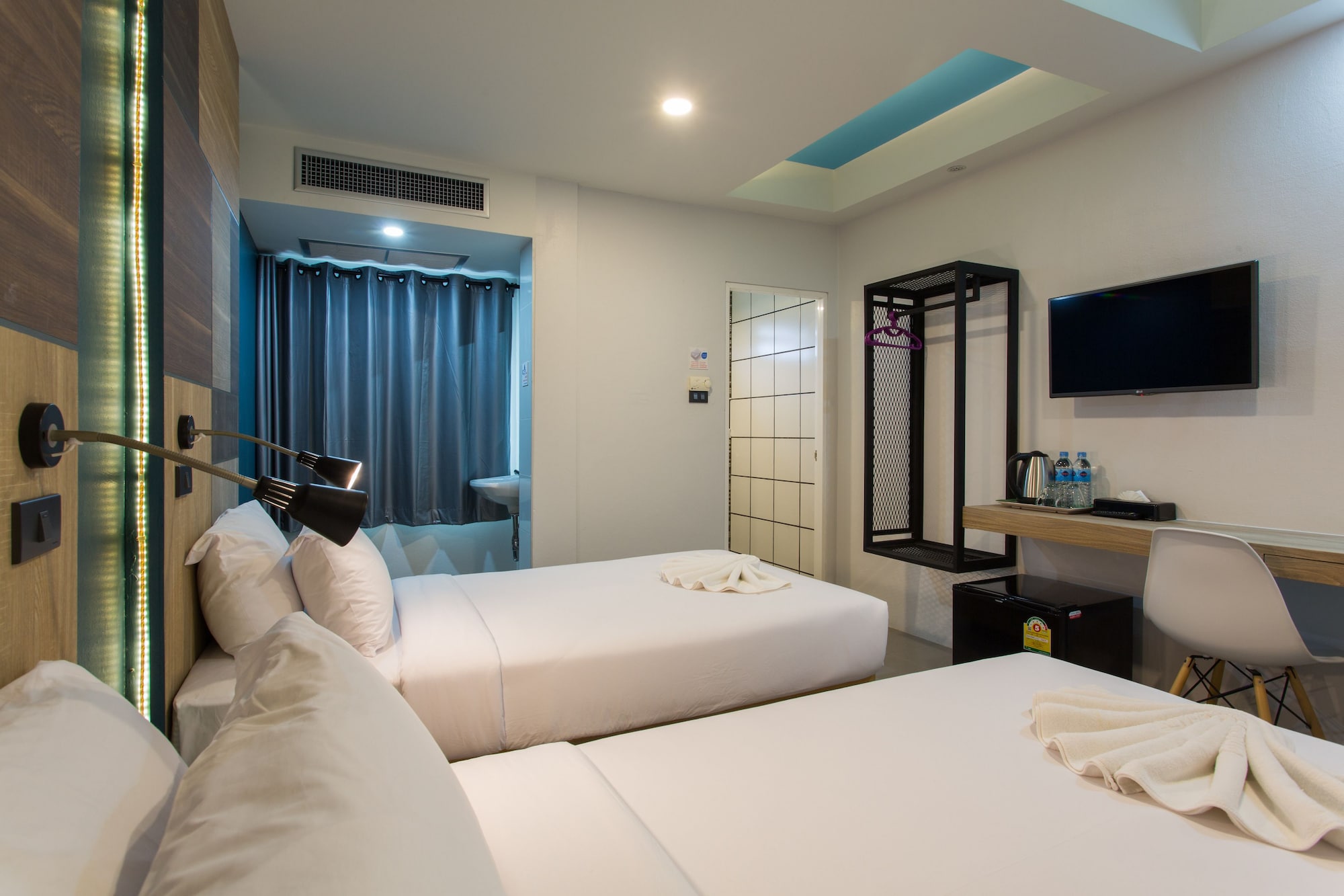 city hotel