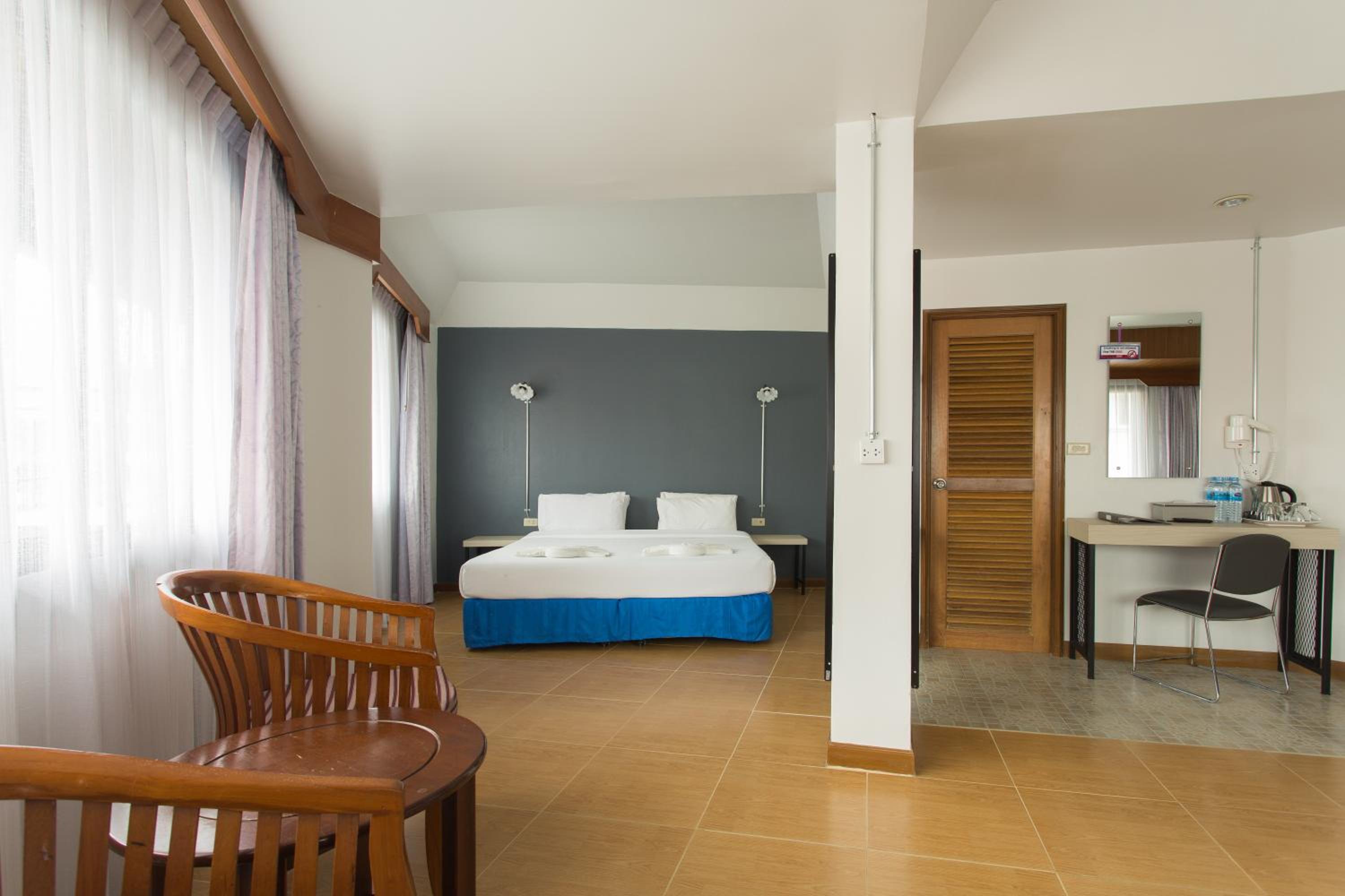city hotel