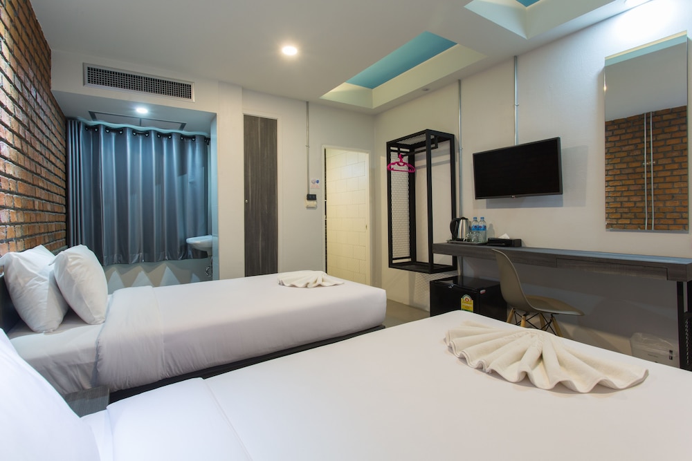 city hotel