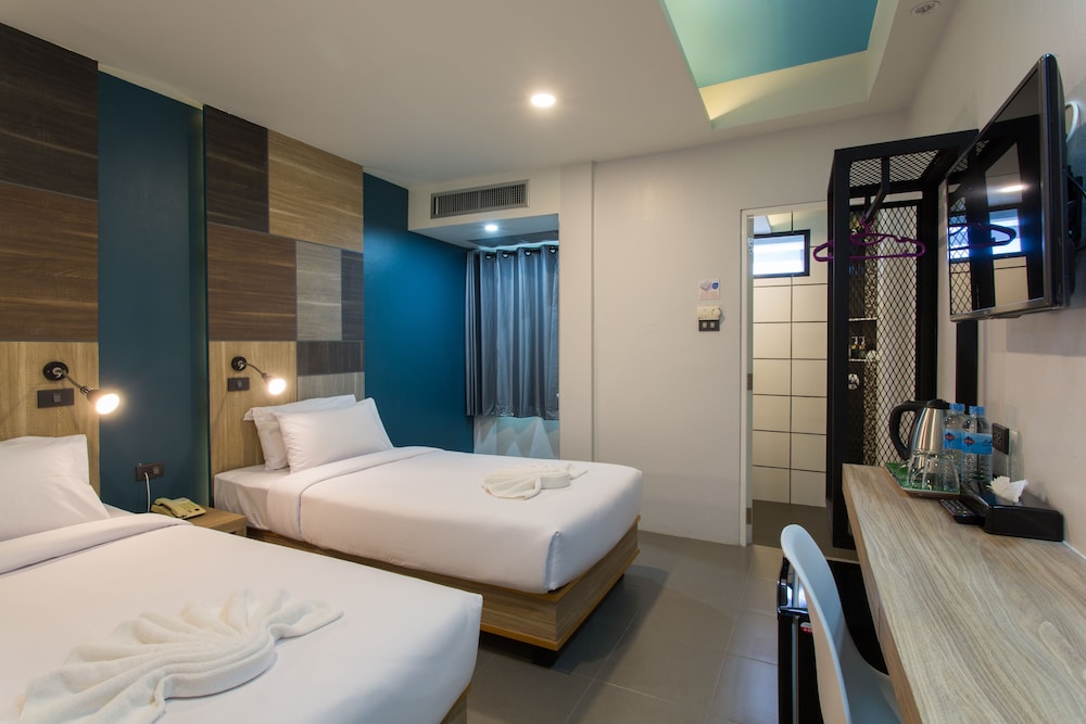 city hotel