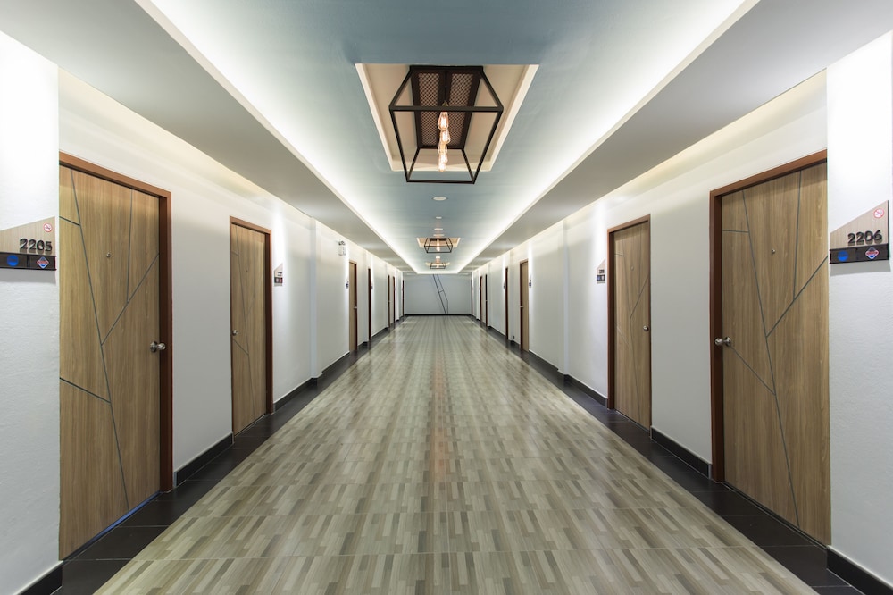 city hotel