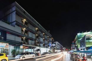 city hotel