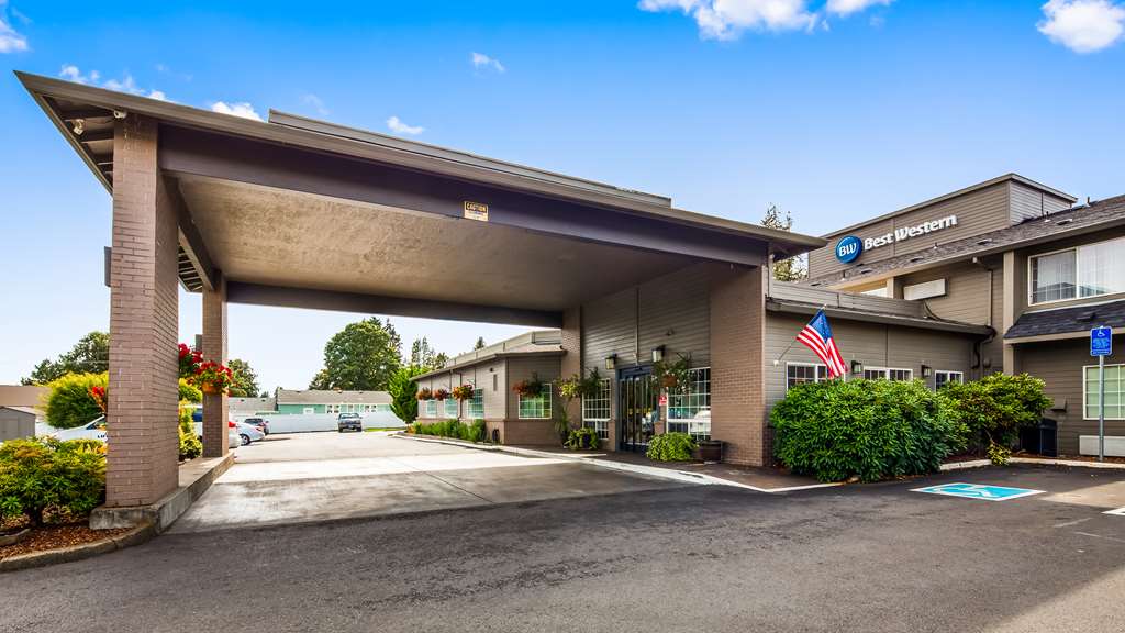 best western oak meadows inn