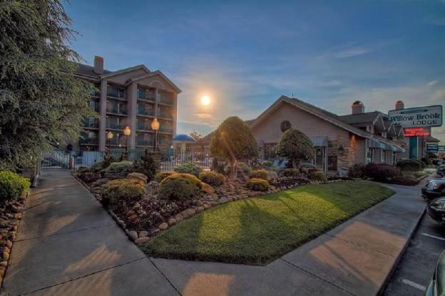 accommodation by willow brook lodge