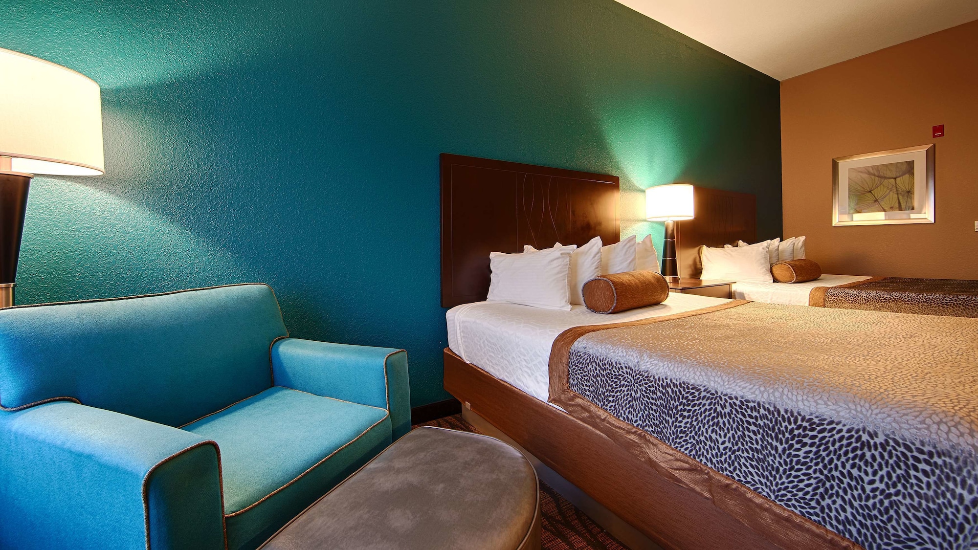 best western plus hiawatha hotel