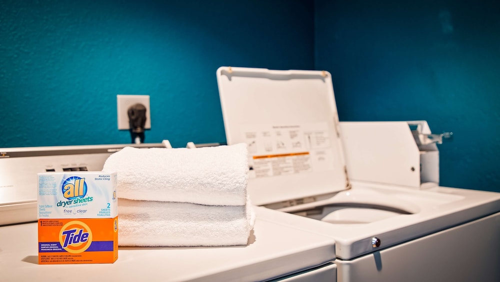 best western plus hiawatha hotel