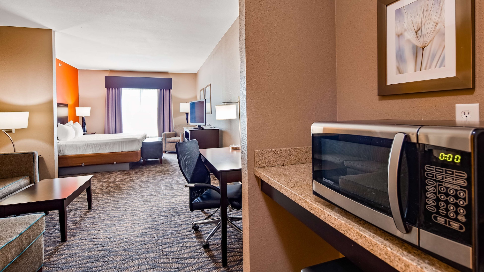 best western plus hiawatha hotel