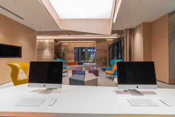 holiday inn express linyi north new district an ihg hotel