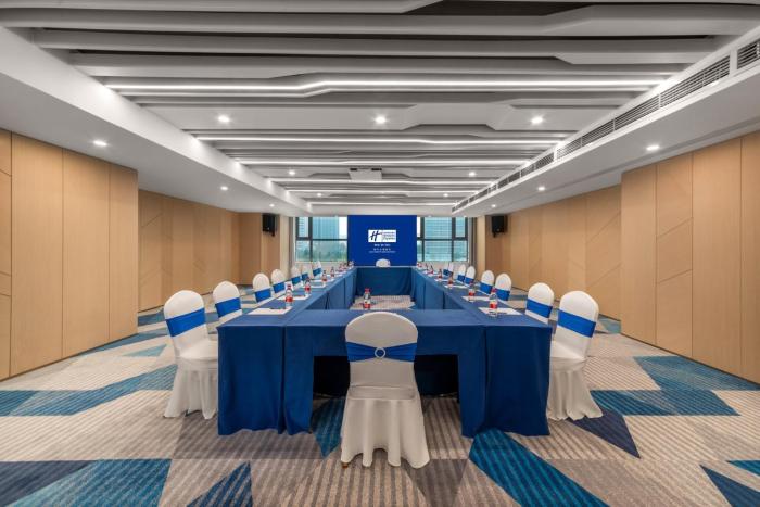 holiday inn express linyi north new district an ihg hotel