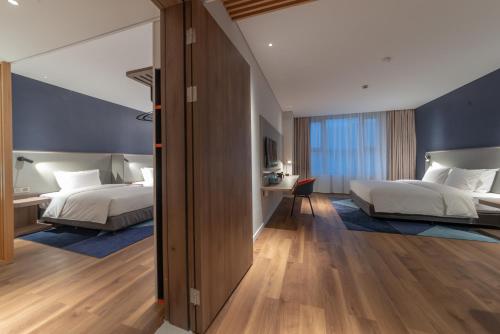 holiday inn express linyi north new district an ihg hotel