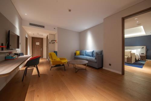 holiday inn express linyi north new district an ihg hotel