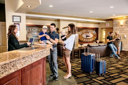 chateau nova kingsway