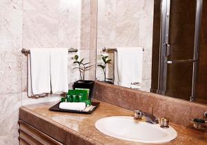 thunderbird resorts rizal