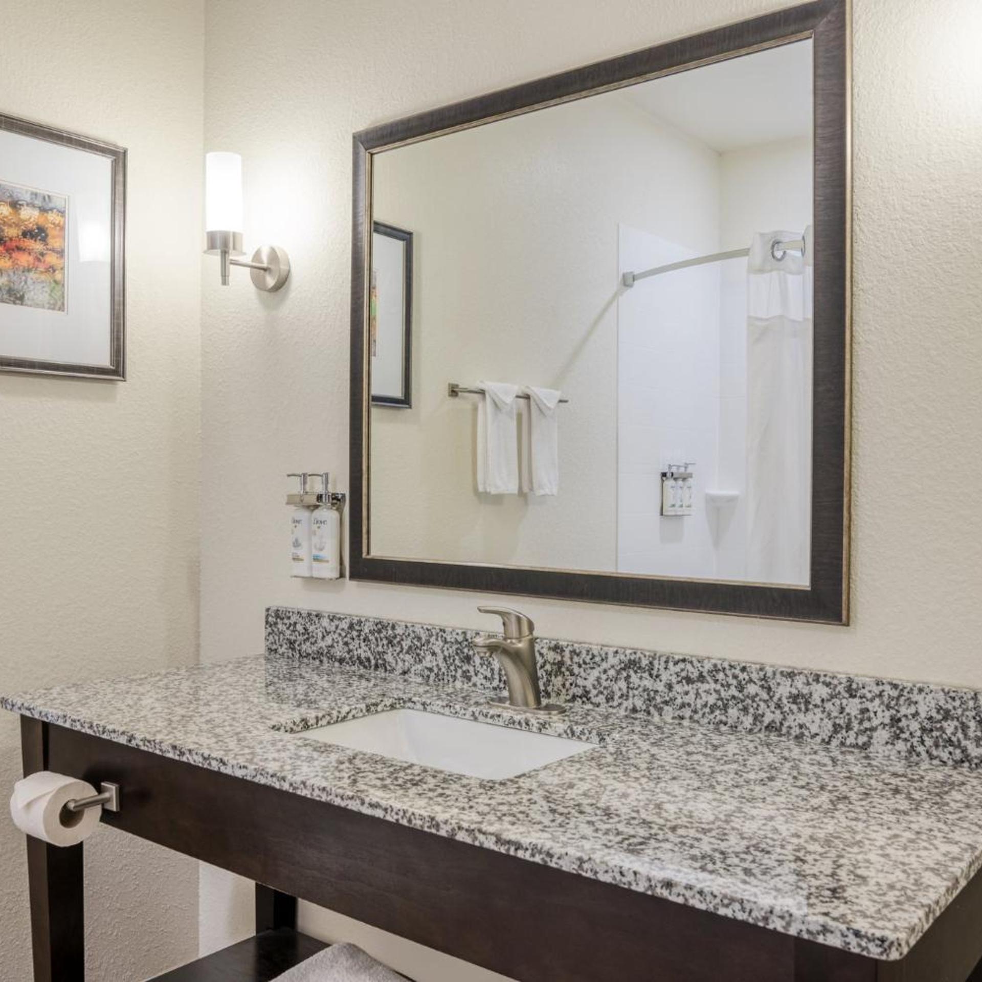 holiday inn express and suites edwardsville by ihg