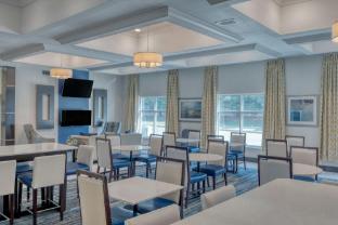 holiday inn express and suites edwardsville by ihg