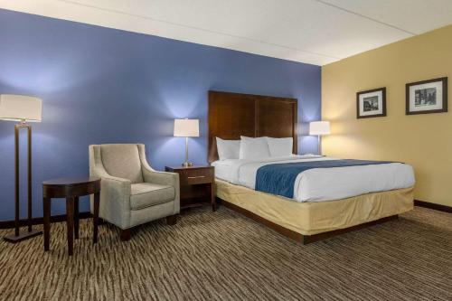Suburban Studios Arlington Heights - Elk Grove,Chicago>>Arlington Heights,2 star