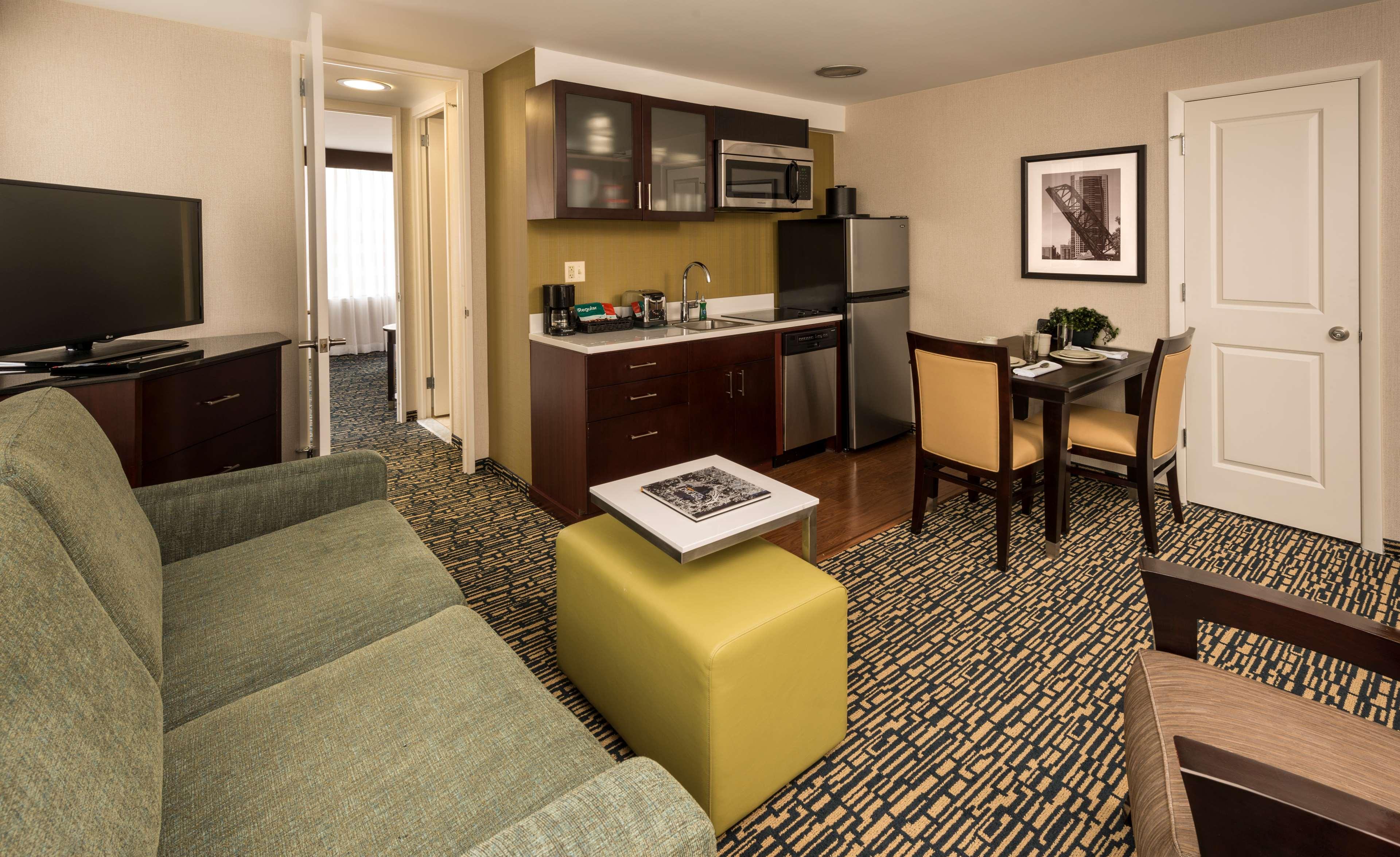 homewood suites by hilton chicago downtown magnificent mile