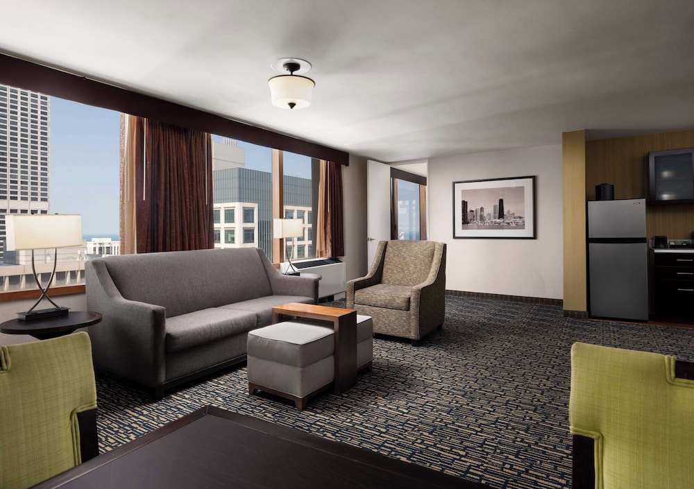 homewood suites by hilton chicago downtown magnificent mile