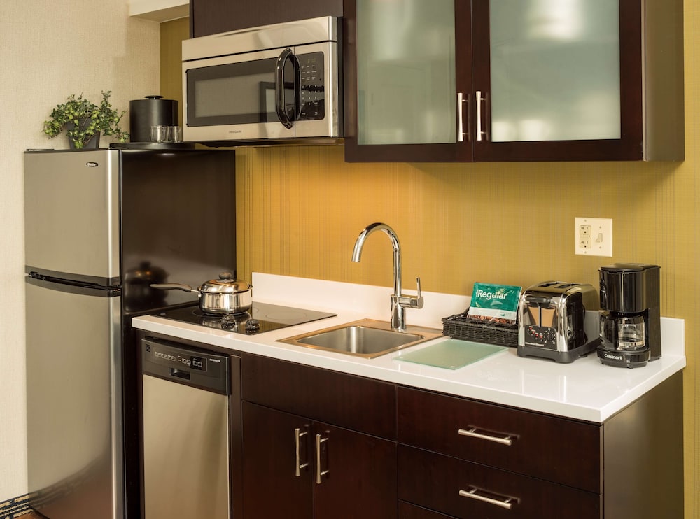 homewood suites by hilton chicago downtown magnificent mile