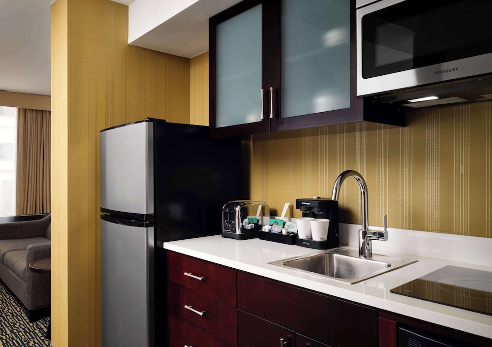 homewood suites by hilton chicago downtown magnificent mile