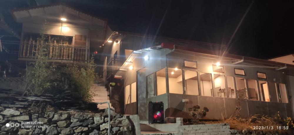 sunrise resort dhanolti