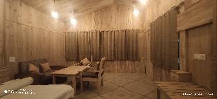 sunrise resort dhanolti