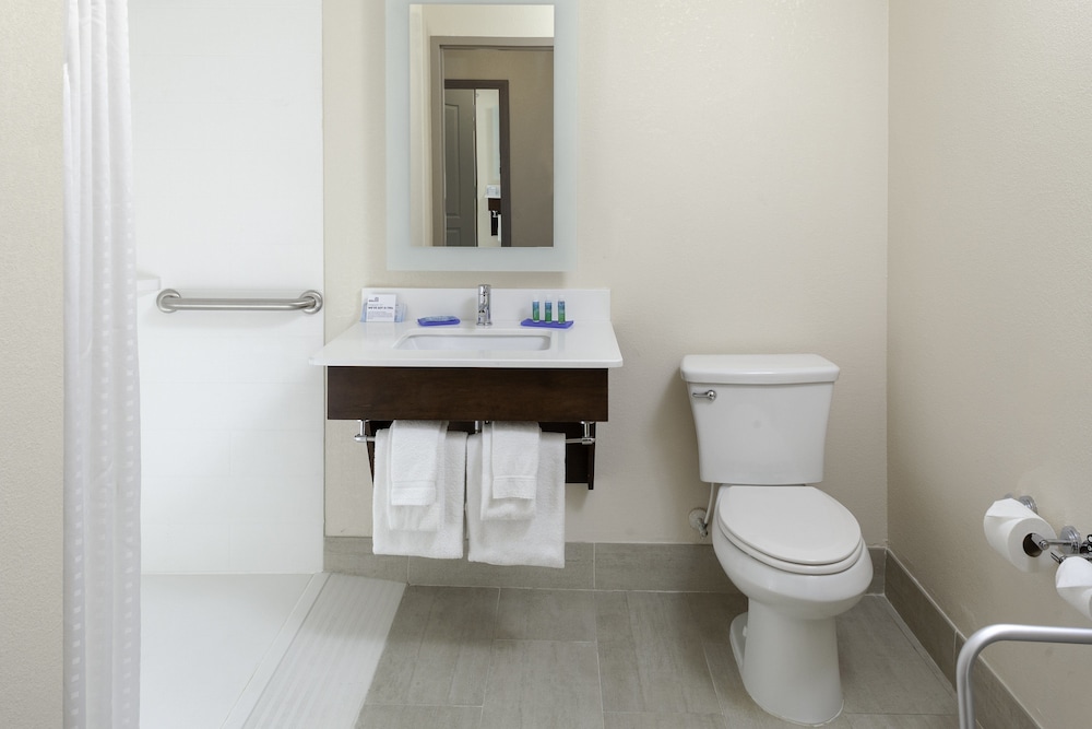 holiday inn express myrtle beach broadway at the beach by ihg