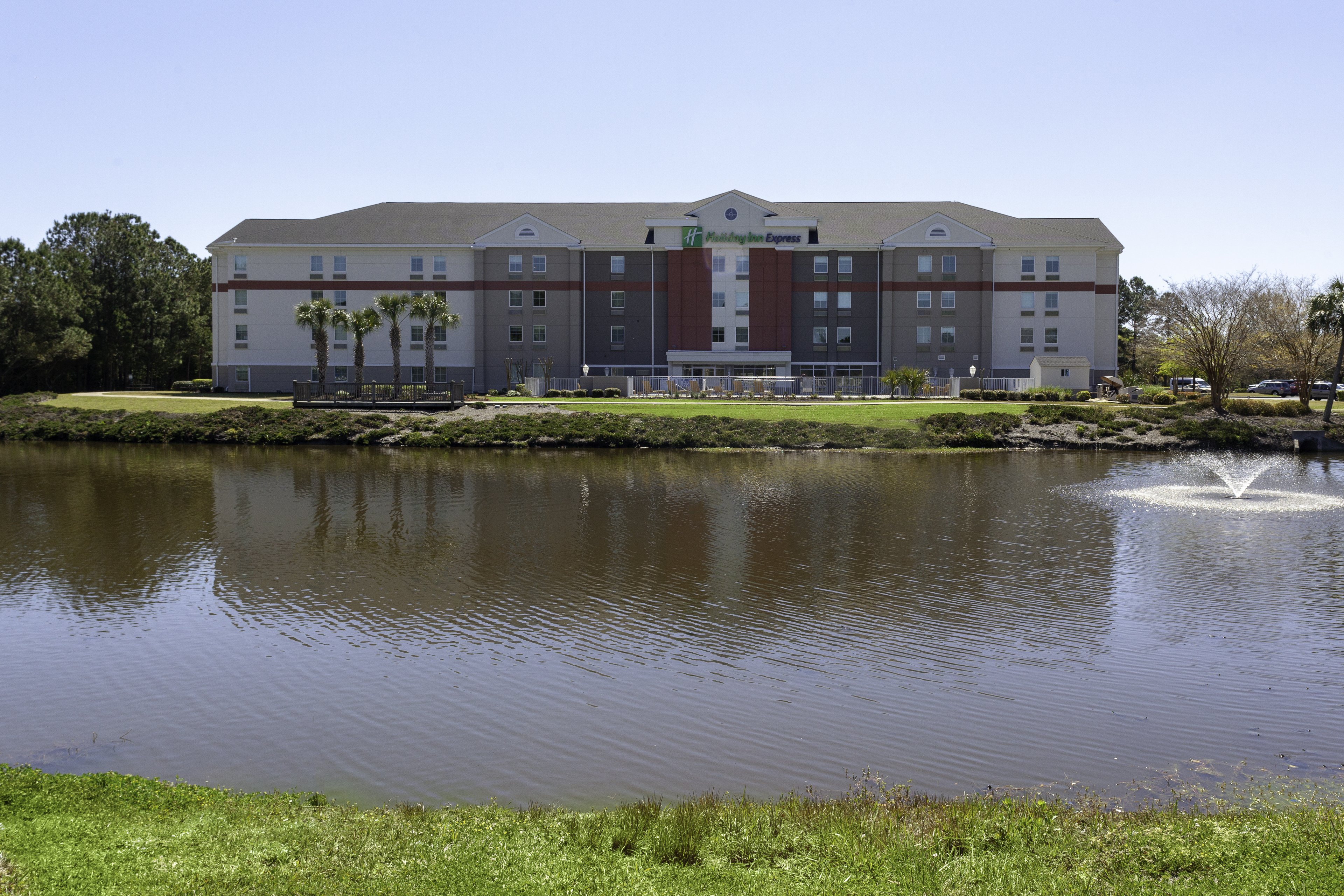 holiday inn express myrtle beach broadway at the beach by ihg
