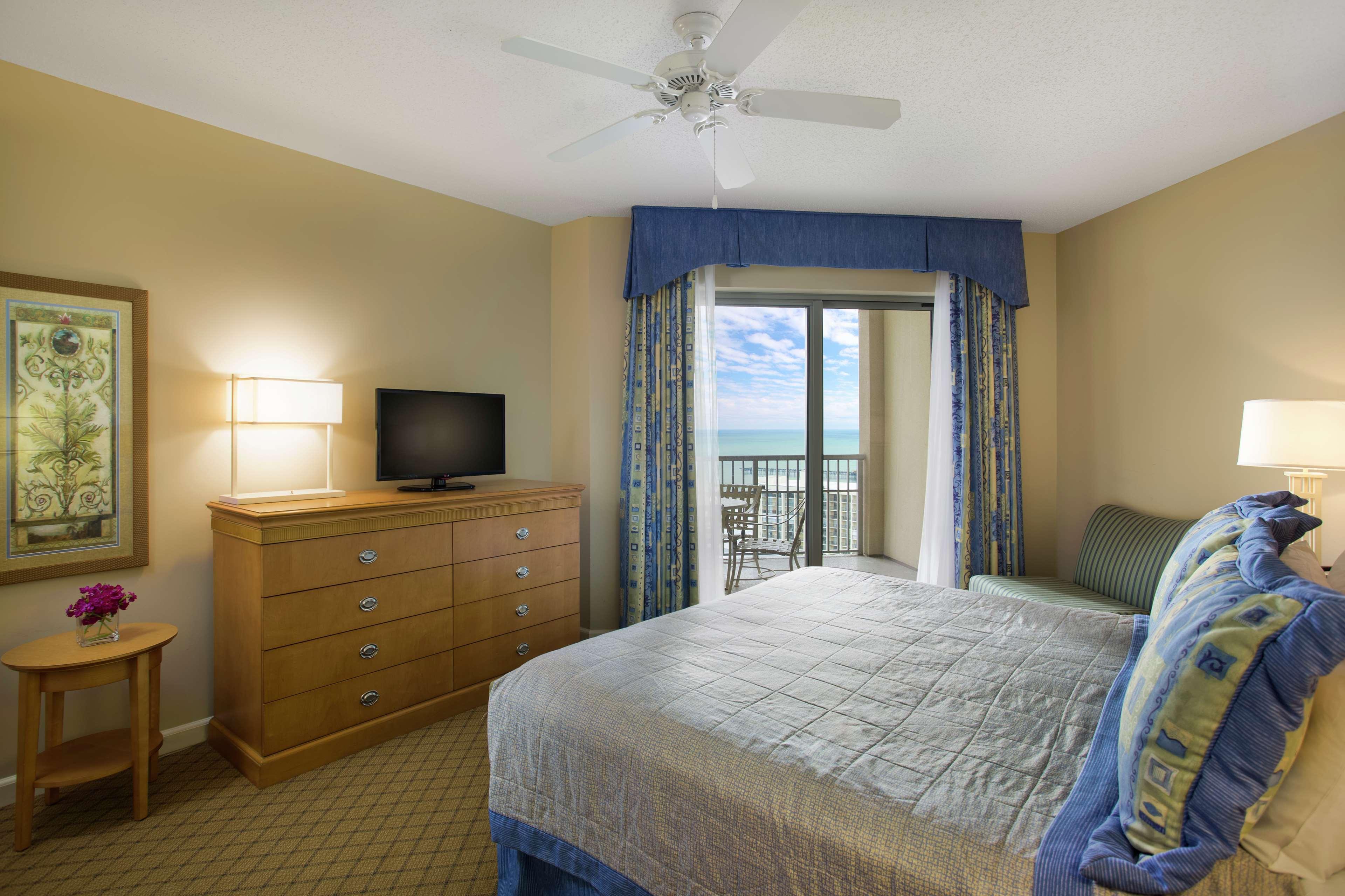 royale palms condominiums