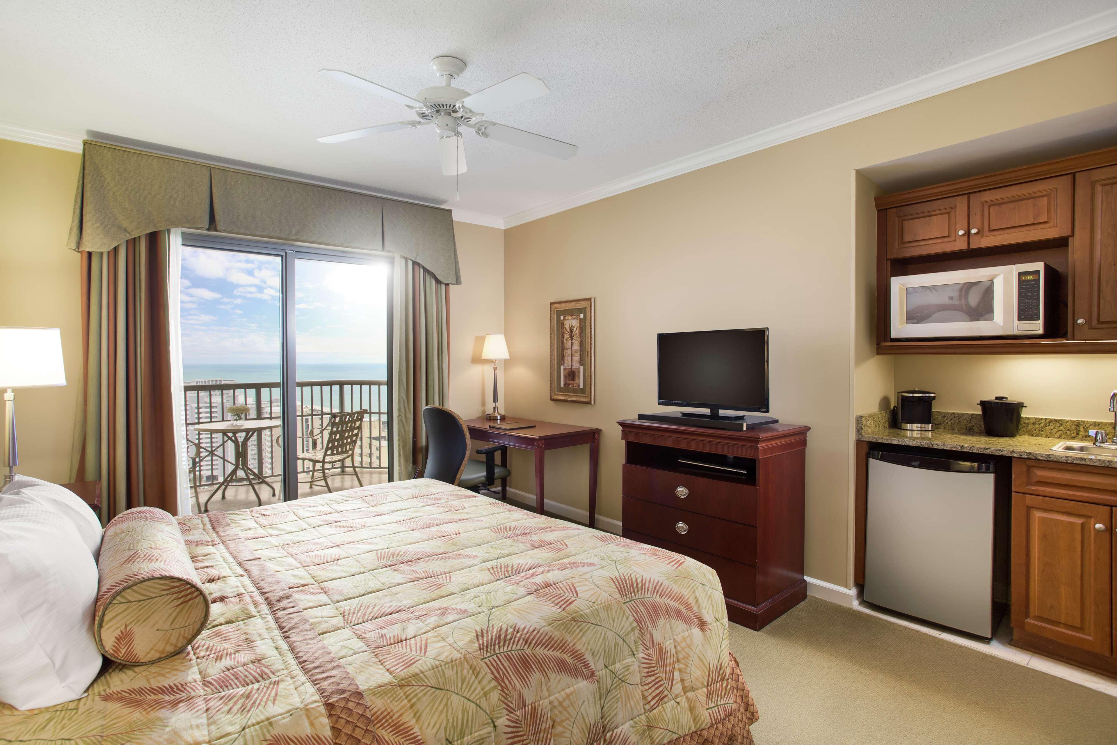 royale palms condominiums