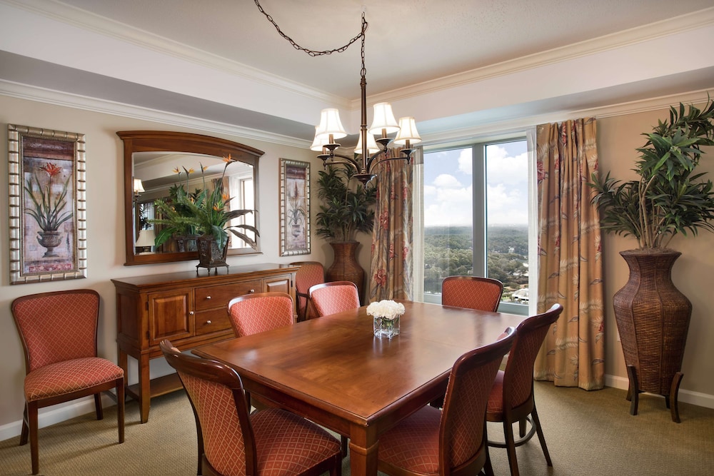 royale palms condominiums