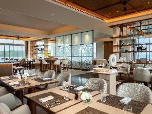 ana intercontinental manza beach resort by ihg