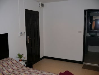 aquarius guesthouse and sauna adults only