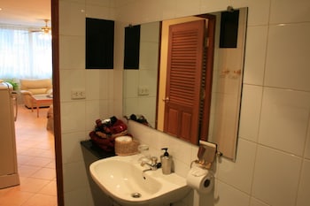 aquarius guesthouse and sauna adults only