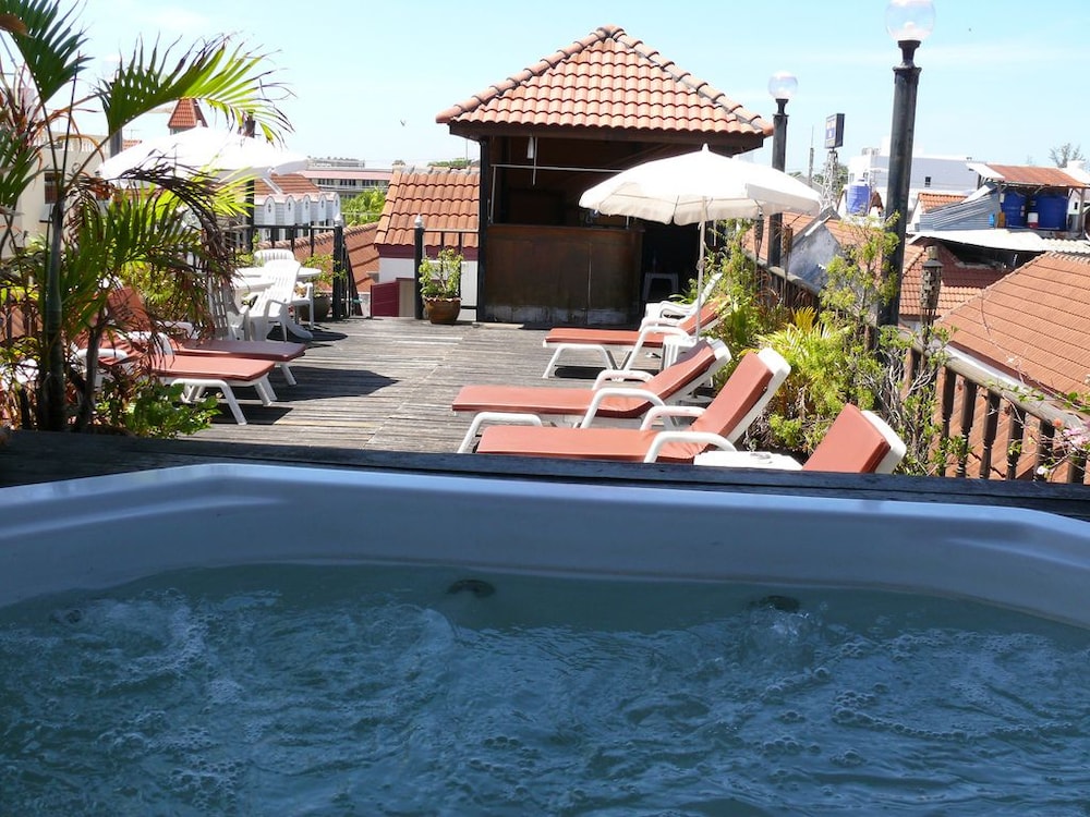 aquarius guesthouse and sauna adults only