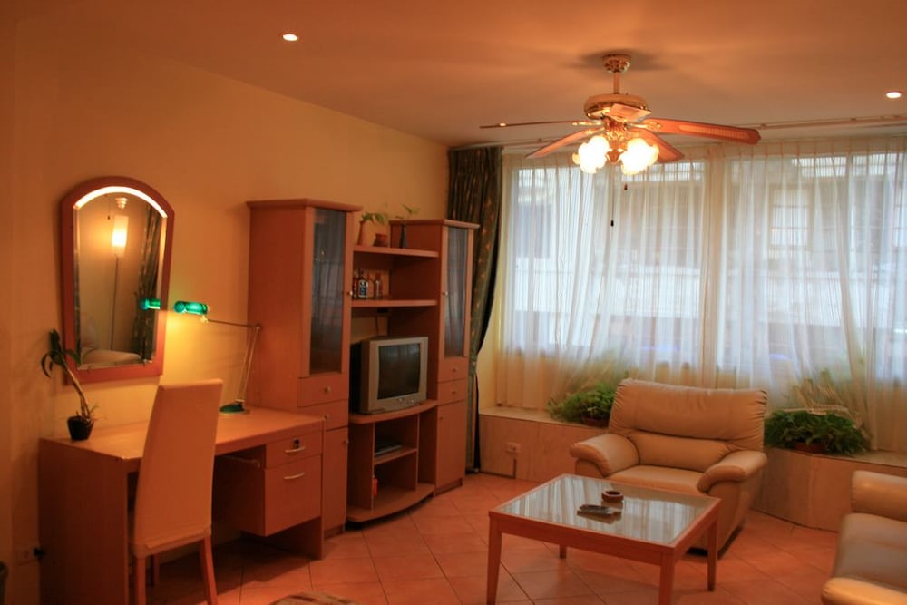 aquarius guesthouse and sauna adults only