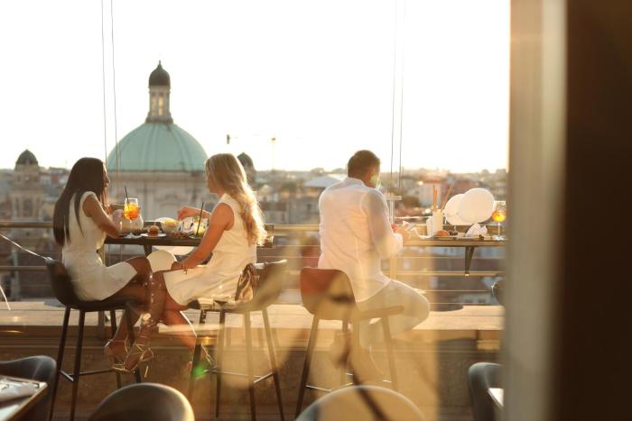 the square milano duomo preferred hotels and resorts