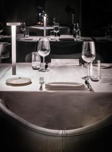 the square milano duomo preferred hotels and resorts