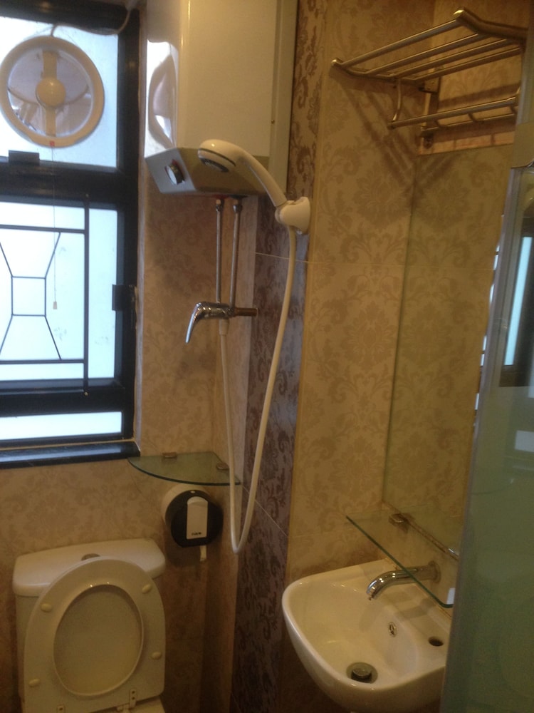 oriental pearl hostel