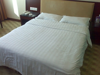 oriental pearl hostel